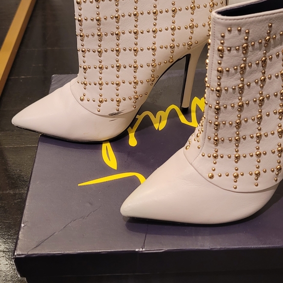 London Trash Heeled Studded Boots Booties Size 8 - Picture 7 of 9